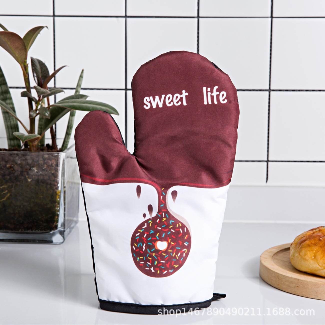Kitchen Microwave Oven Heat Insulation Anti-Hot Gloves Microwave Insulation Pad High Temperature Resistant Oven Anti-Scald Baking Gloves