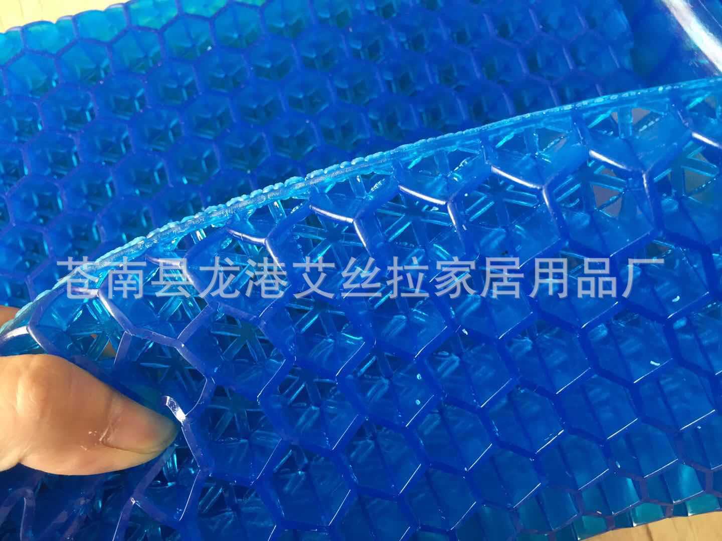 Honeycomb Gel Chair Cushion Car and Office Ice Pad Four Seasons Breathable Soft Cushion Summer Heat Insulation Egg Cushion Ice Pad Honeycomb Gel Chair Cushion Car and Office Ice Pad Four Seasons Breathable Soft Cushion Summer Heat Insulation Egg Cushion Ice Pad