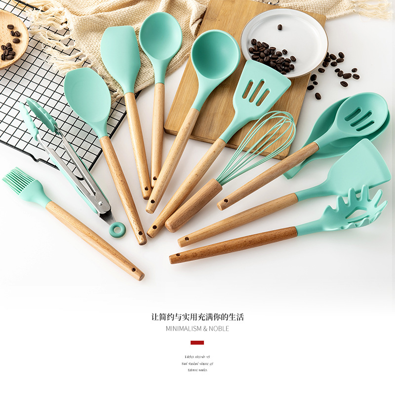 Cross-border green 12-piece set of silicone kitchen utensils and appliances with wooden handle non-stick high temperature resistant silicone spatula kitchen utensils and appliances