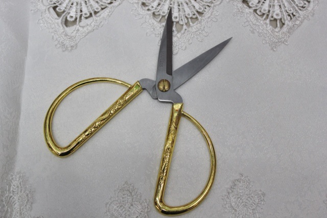 Manufacturers wholesale KAIBO zinc alloy brand KB681 the bicycle alloy scissors handles Manufacturers wholesale KAIBO zinc alloy brand KB681 the bicycle alloy scissors handles