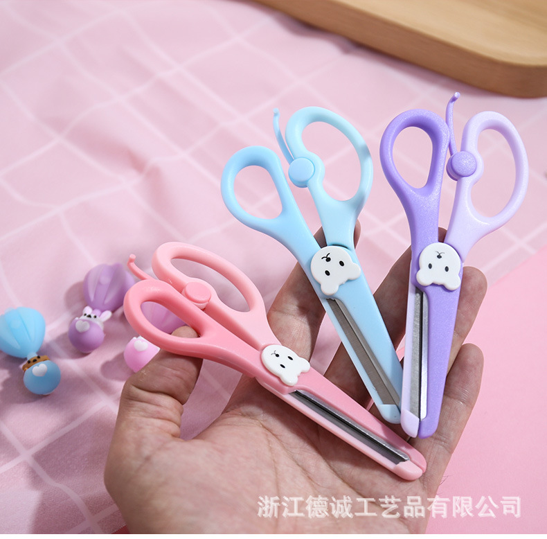 Factory Direct Sales 5-Inch Full Plastic round Head Cute Bear Scissors Children's Safety Scissors