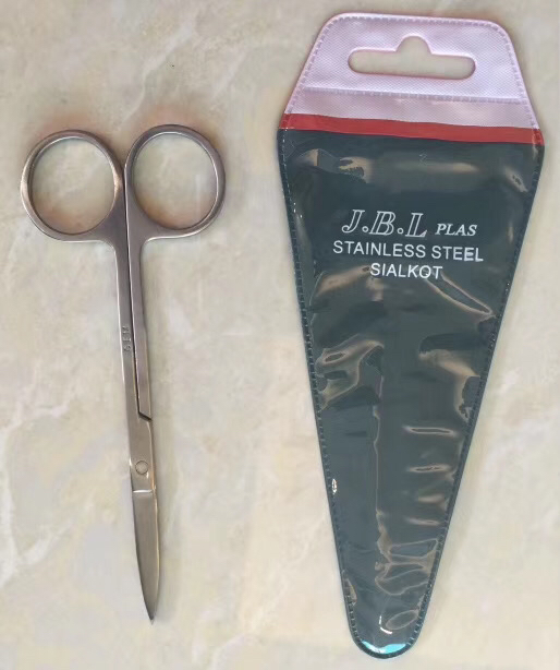 The scissors are usually held back by the scissors The scissors are usually held back by the scissors