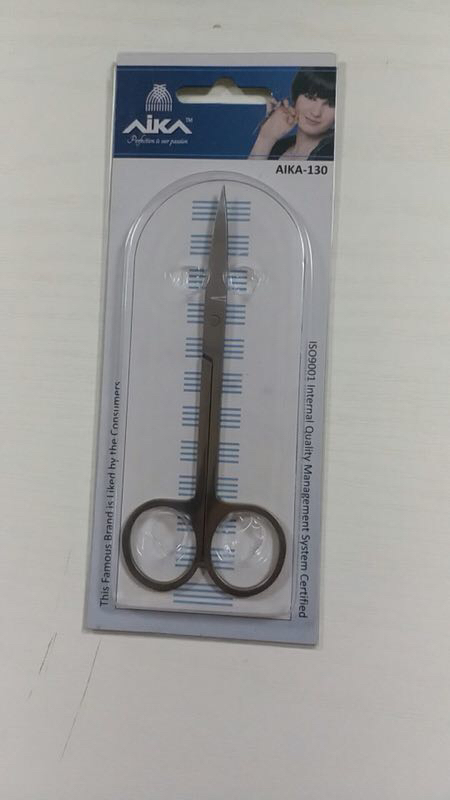 The scissors are usually held back by the scissors The scissors are usually held back by the scissors