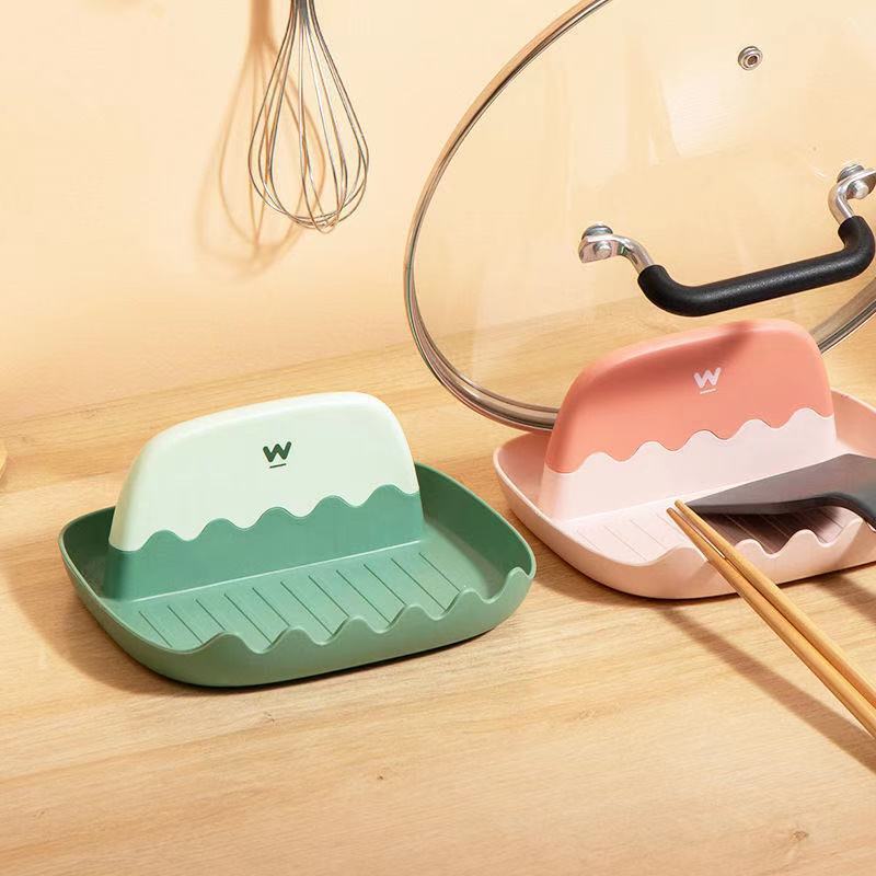Pot Cover Rack Desktop Kitchen Countertop with Water Collection Tray Household Lid Holder Chopping Board Rack Spatula and Soup Spoon Storage Rack