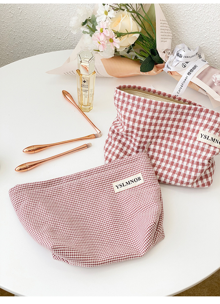 Cosmetic Bag Hand-Held Flat Bag Portable Korean Storage Bag Cosmetics Storage Bag Can Be Customized Logo Factory Foreign Trade Cosmetic Bag Hand-Held Flat Bag Portable Korean Storage Bag Cosmetics Storage Bag Can Be Customized Logo Factory Foreign Trade