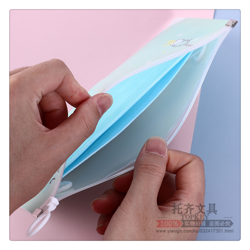 Student Portable Mask Storage Bag Ins Cute Cartoon Zipper Bag Waterproof Dirty Dust Disposable Mask Temporary Storage Bag Student Portable Mask Storage Bag Ins Cute Cartoon Zipper Bag Waterproof Dirty Dust Disposable Mask Temporary Storage Bag