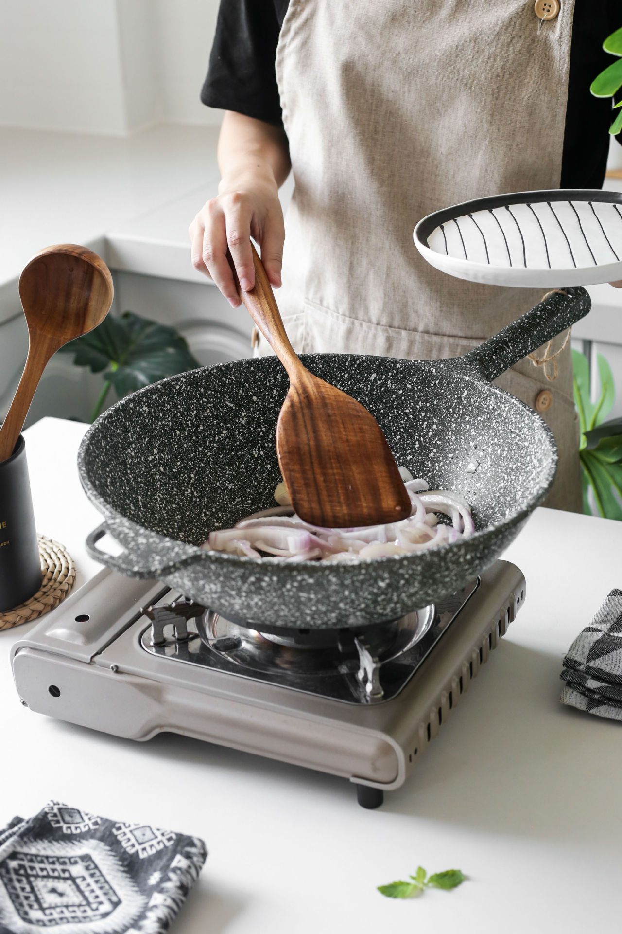 Mangium Spatula Japanese Style NonStick Pan Wooden Turner Korean Style Long Handle Wooden Spoon Wooden Small Rice Spoon