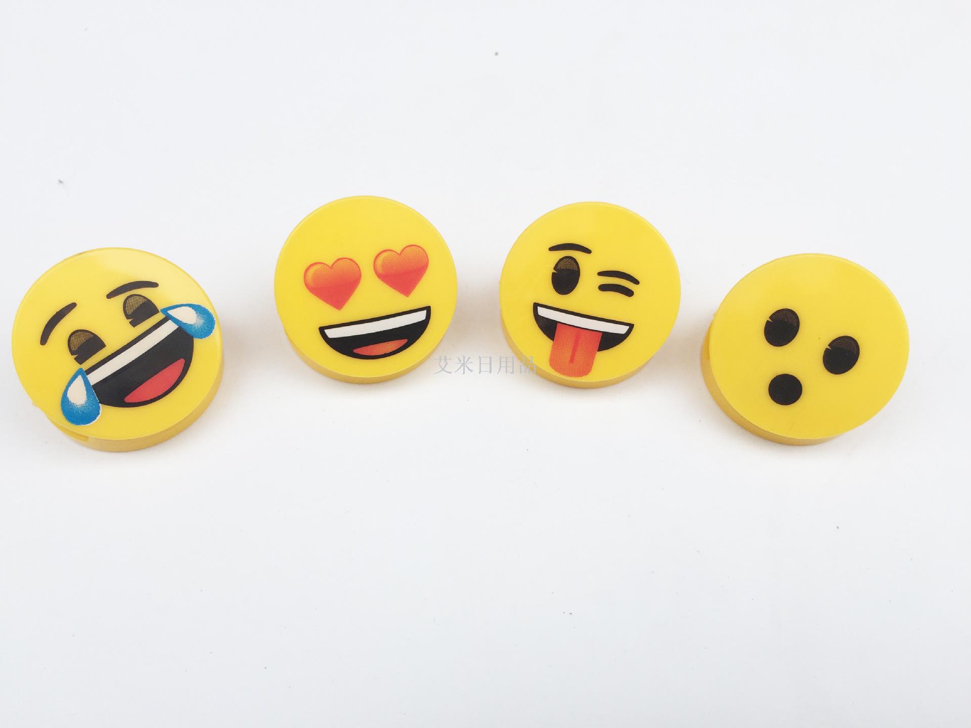 BYT-3 red panda plastic clip cartoon clip creative kitchen food cute cartoon seal clip BYT-3 red panda plastic clip cartoon clip creative kitchen food cute cartoon seal clip