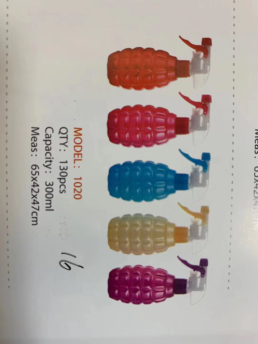 Plastic sprayer hand clasp pearlescent spray bottle Plastic sprayer hand clasp pearlescent spray bottle