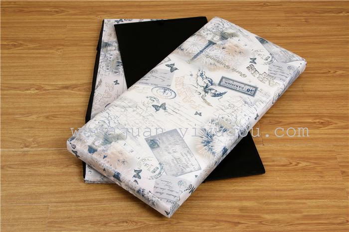 Ge Lai creative fashion edition general printing 38X38X38 folding stool