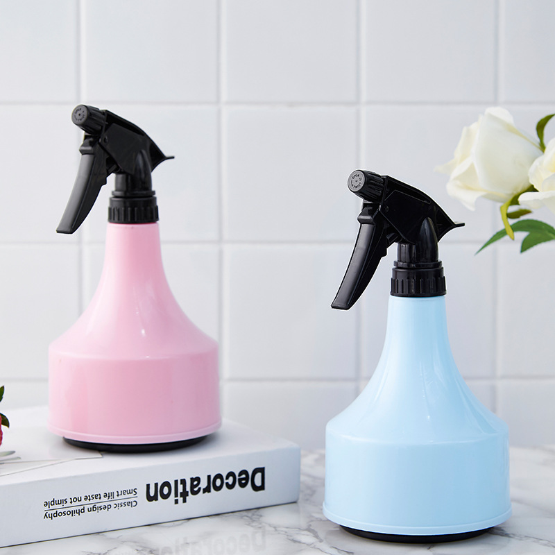 Nordic Style 700ml Hand-Held Sprayer Candy Color Plastic Watering Can Watering Pot Garden Supplies Factory Direct Sales