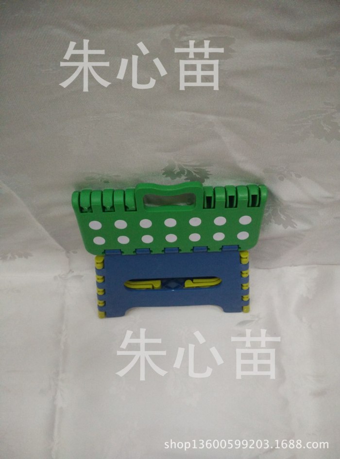 Manufacturer wholesale size portable plastic folding stool plastic cartoon stool plastic children folding stool Manufacturer wholesale size portable plastic folding stool plastic cartoon stool plastic children folding stool