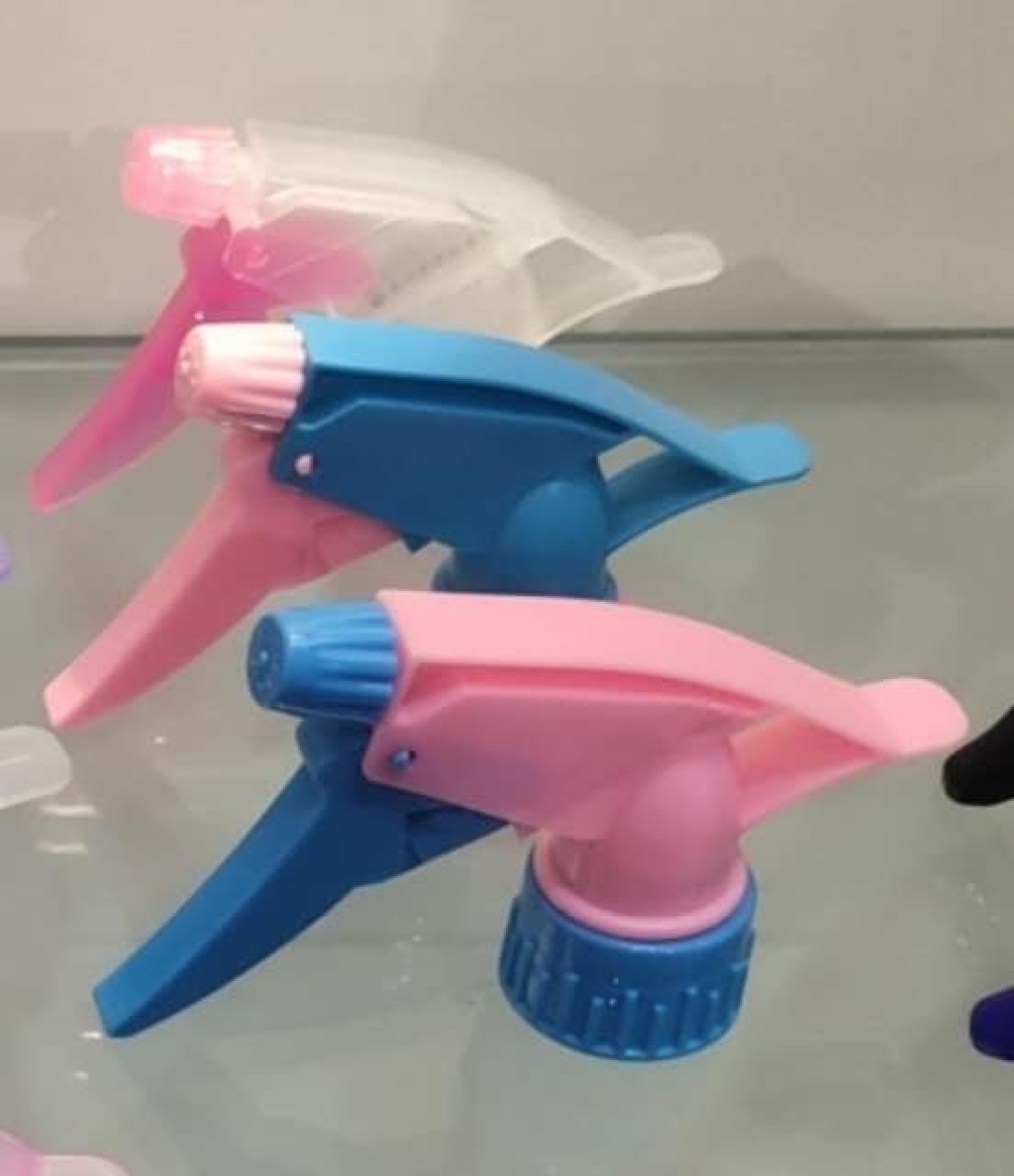 Sprinkling Can Head Sprinkling Can Mouth Plastic Nozzle Plastic Nozzle Trigger Sprayer Universal Caliber Nozzle Sprinkling Can Head Sprinkling Can Mouth Plastic Nozzle Plastic Nozzle Trigger Sprayer Universal Caliber Nozzle