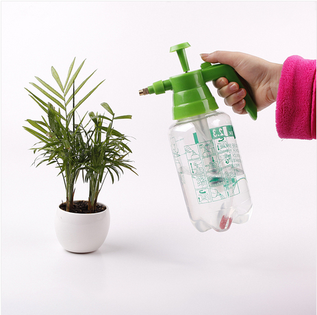 Supply portable high quality air pressure transparent sprayer 2l-b, PET plastic bottle, garden tool, sprinkler head. Supply portable high quality air pressure transparent sprayer 2l-b, PET plastic bottle, garden tool, sprinkler head.