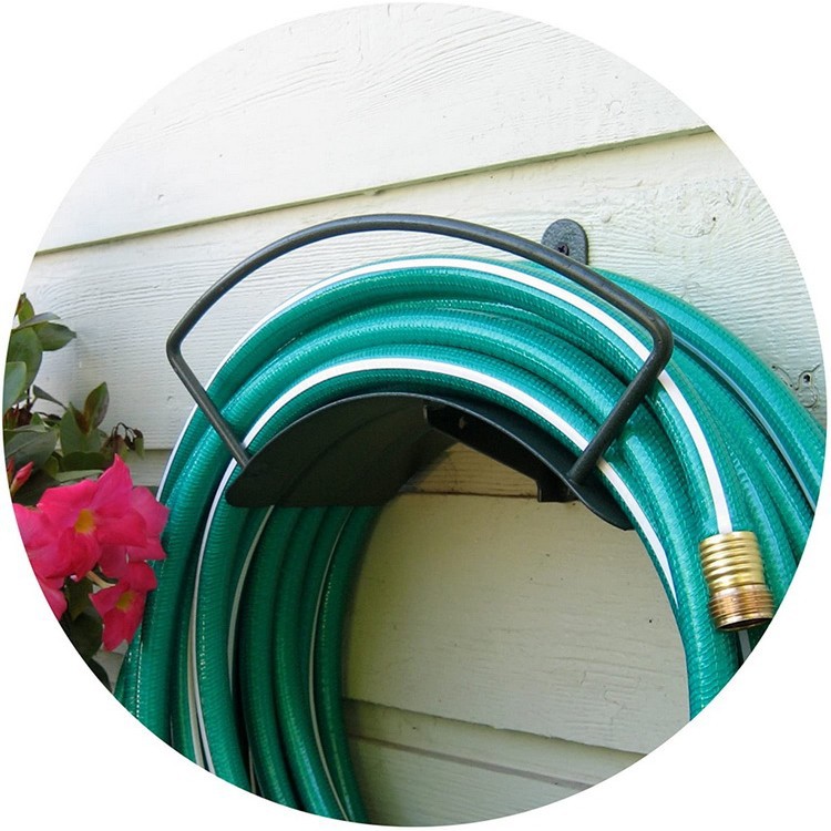 Cross-Border Hot with Hole Screw Garden Water Iron Metal Garden Wall Iron Hook Storage Wall Mount Water Pipe Bracket