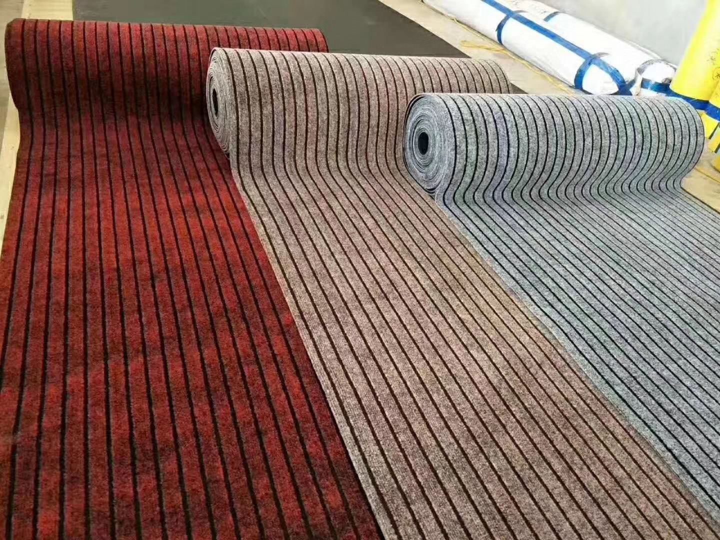 PVC sole 7 stripe polypropylene rolled material floor mat non-slip mat corridor mat stripe rolled materialmat water  mat