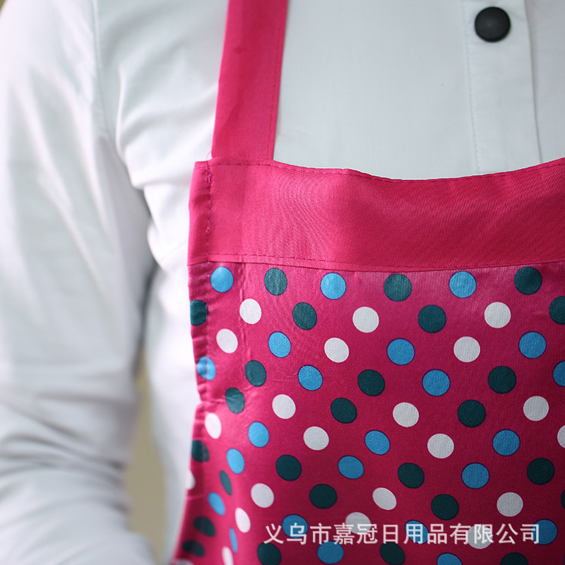 2018 new household cleaning and thickening Korean version of polka dot PVC apron contracted furniture factory wholesale. 2018 new household cleaning and thickening Korean version of polka dot PVC apron contracted furniture factory wholesale.