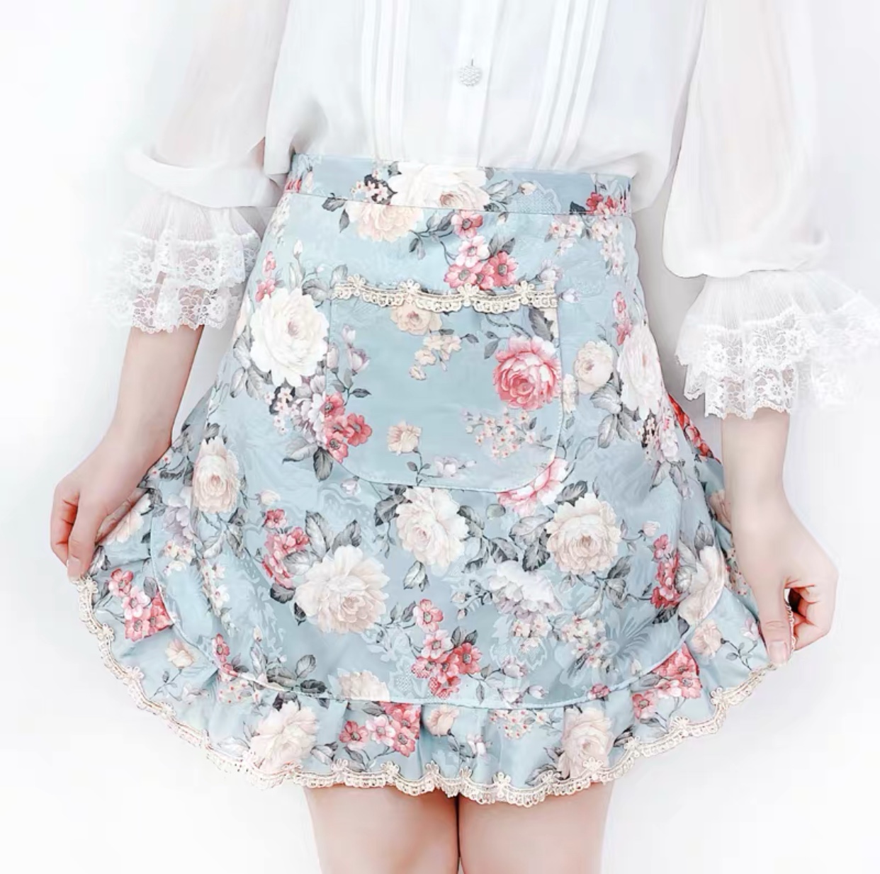 Factory Direct Sales Fashion Korean Style Double-Layer Waterproof Ruffled Half-Length Kitchen Tidy Household Cooking Women&#039;s Apron