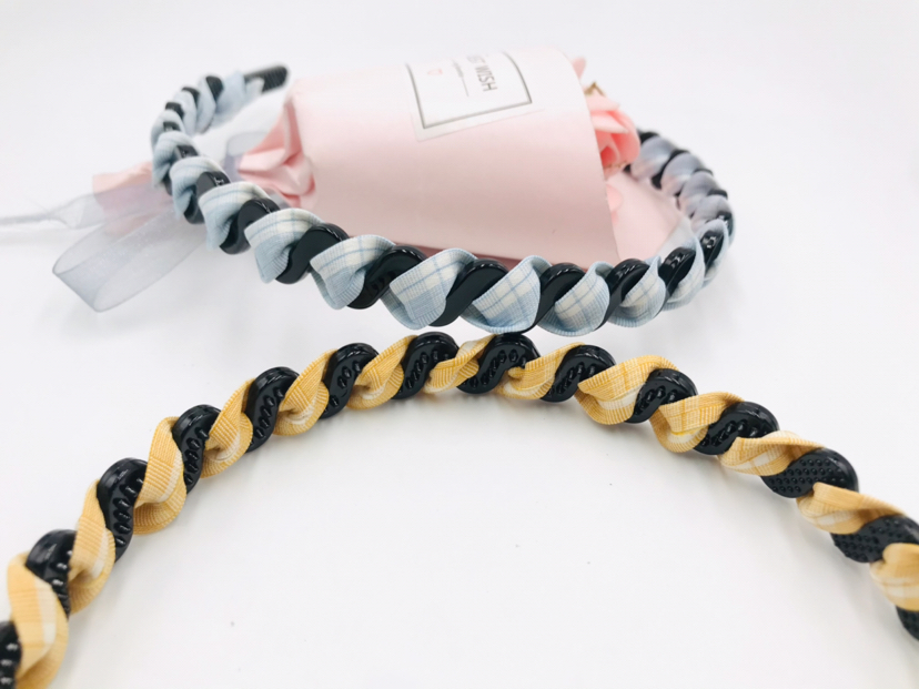 Headband Women's Face Washing Toothed Non-Slip Hairpin Cloth Hairpin All-Match Outing Headband Korean Simple Hair Head Buckle Headband Women's Face Washing Toothed Non-Slip Hairpin Cloth Hairpin All-Match Outing Headband Korean Simple Hair Head Buckle