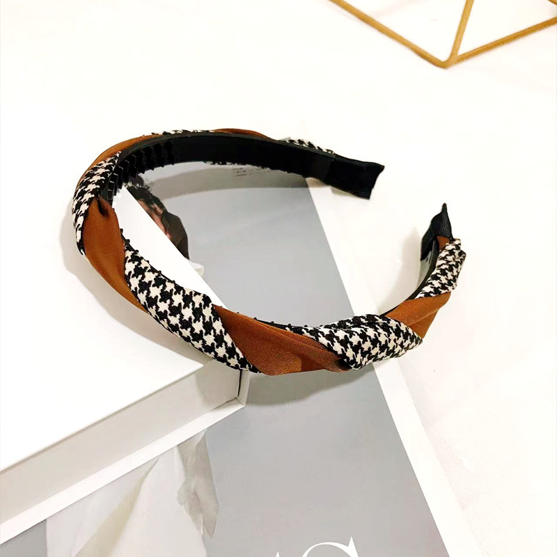 Japanese and Korean Color Matching Houndstooth Cloth Hair Accessories Korean Style Dough-Twist Style Plaits Headband Female All-Matching Graceful Headband Hairpin for Hair Washing