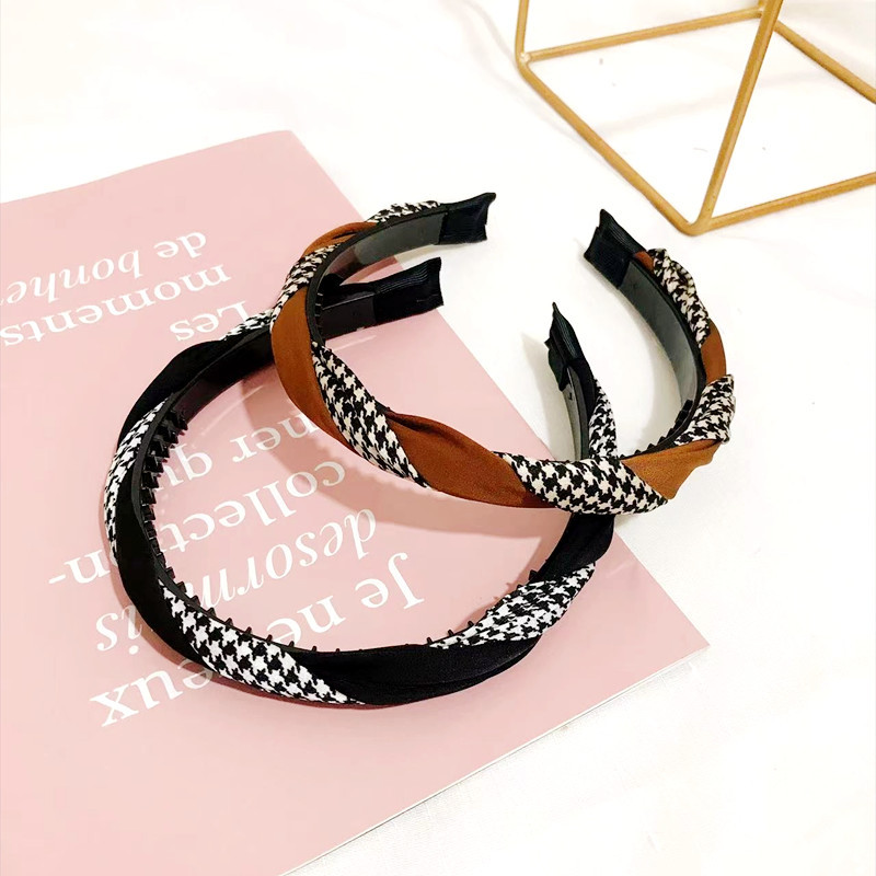 Japanese and Korean Color Matching Houndstooth Cloth Hair Accessories Korean Style Dough-Twist Style Plaits Headband Female All-Matching Graceful Headband Hairpin for Hair Washing