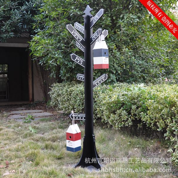 Hangers Solid Wood Mediterranean-style Signage Home decor set to Showcase MA01161B