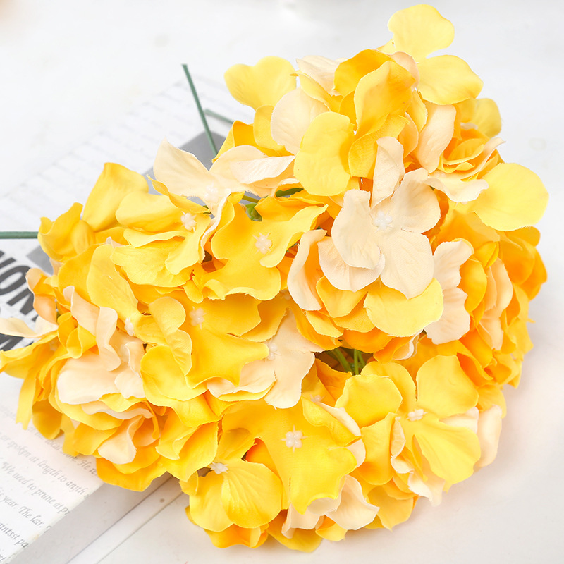 Factory Wholesale Artificial Flower Wedding Hydrangea Fake Bouquet Silk Flower Road Lead Flower Home Decor Floriculture Flower Arrangement