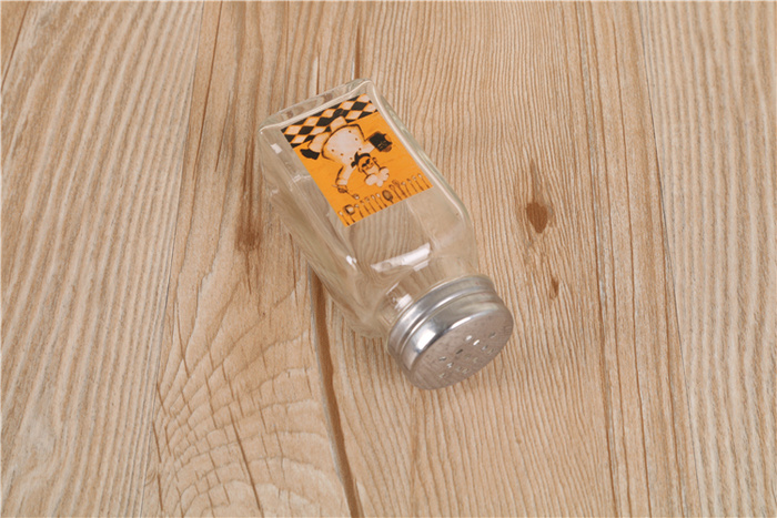 Seasoning bottle pepper salt powder chicken essence kitchen outdoor barbecue oning bottle Seasoning bottle pepper salt powder chicken essence kitchen outdoor barbecue oning bottle
