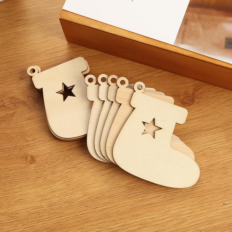 Christmas Pendant Carved Wood Crafts DIY Country Wooden Christmas Tree Pendant Home Decoration Gift Accessories