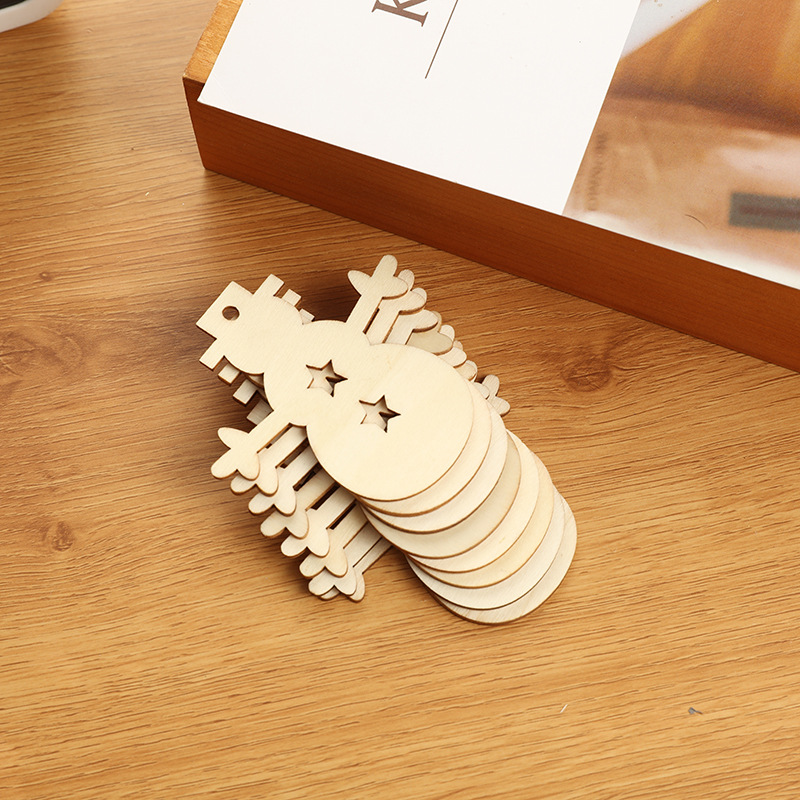 Christmas Pendant Carved Wood Crafts DIY Country Wooden Christmas Tree Pendant Home Decoration Gift Accessories