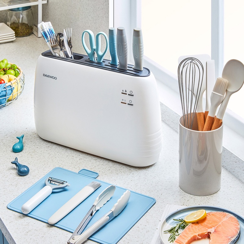 Knife Chopping Board Sterilizer Household Small Chopsticks Disinfection Tube Cutting Board Dryer UV Disinfection Knife Holder