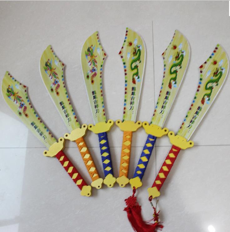 Manufacturers direct sales of new wood crafts dragon and phoenix lucky knife children exquisite toy wood knives.