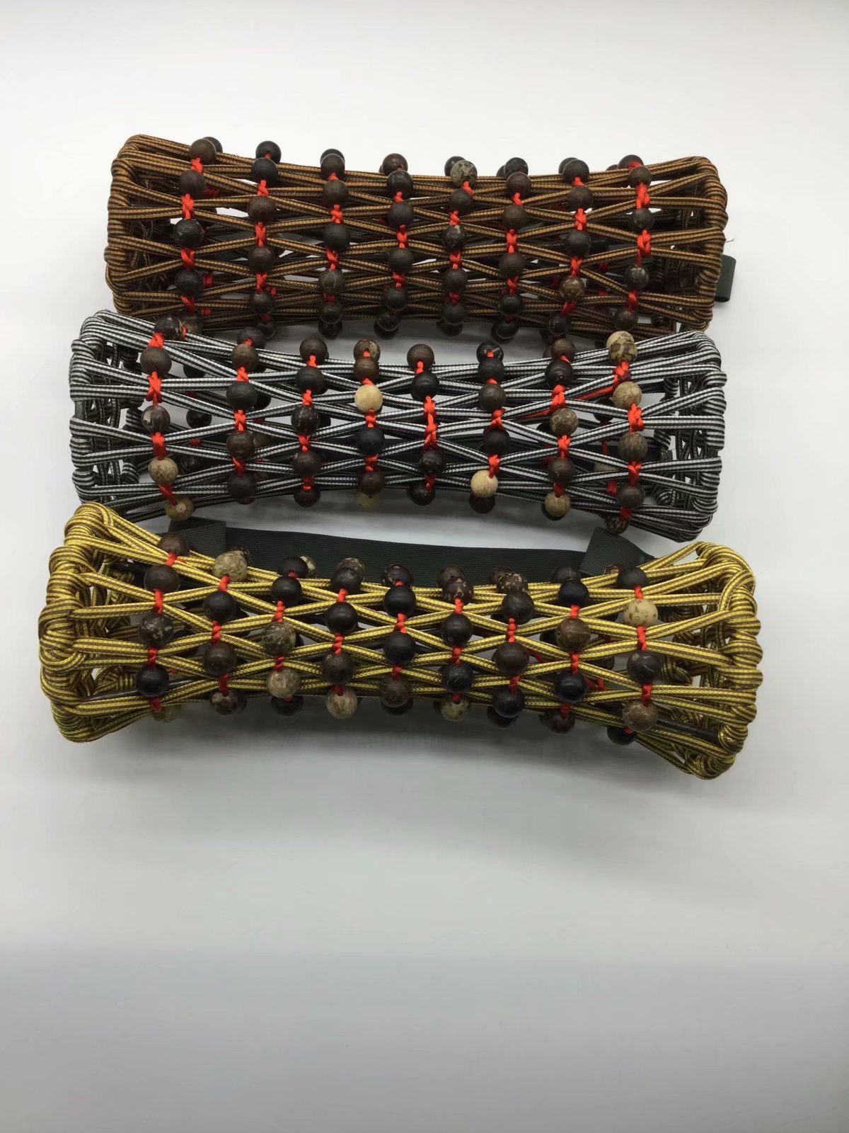 Manufacturers direct automotive supplies wood beads headrest crafts headrest car neck pillow Manufacturers direct automotive supplies wood beads headrest crafts headrest car neck pillow