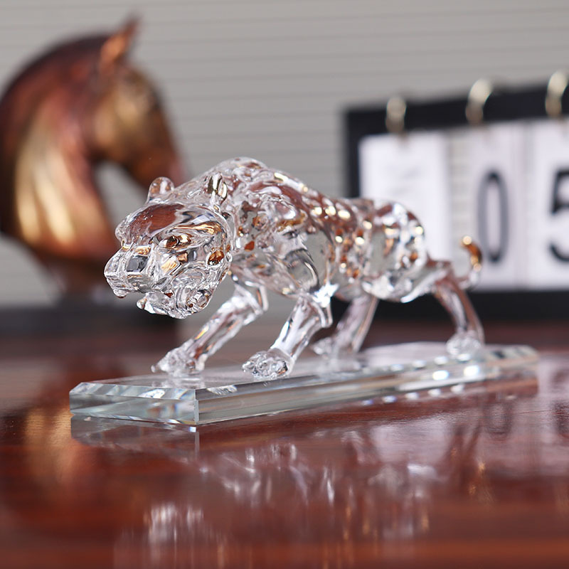 Wholesale Crystal Crafts Decoration Office Desk Surface Panel Decoration Leopard Creative Crafts Supply One Piece Dropshipping
