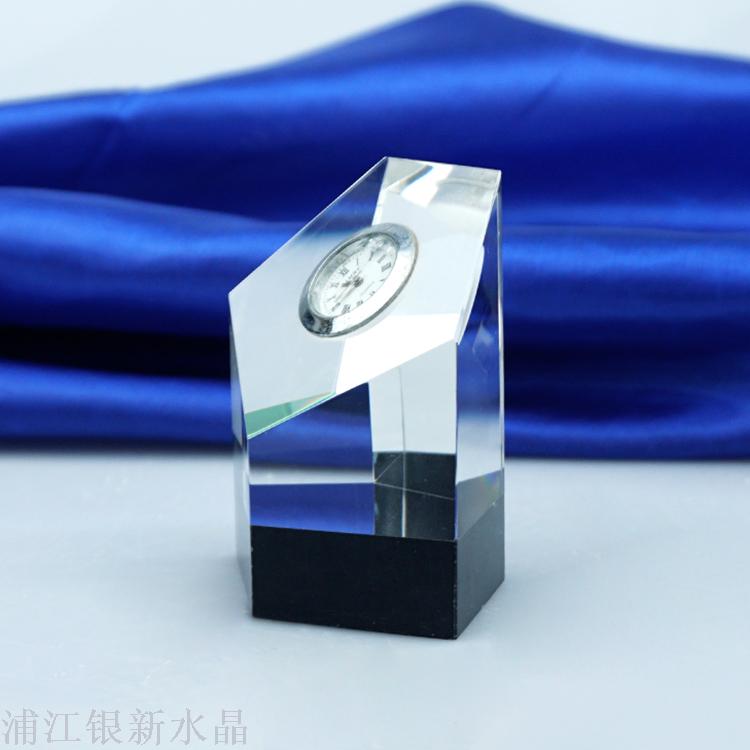 Manufacturers direct crystal crafts diamond carvings clock decoration customized enterprise office home decoration