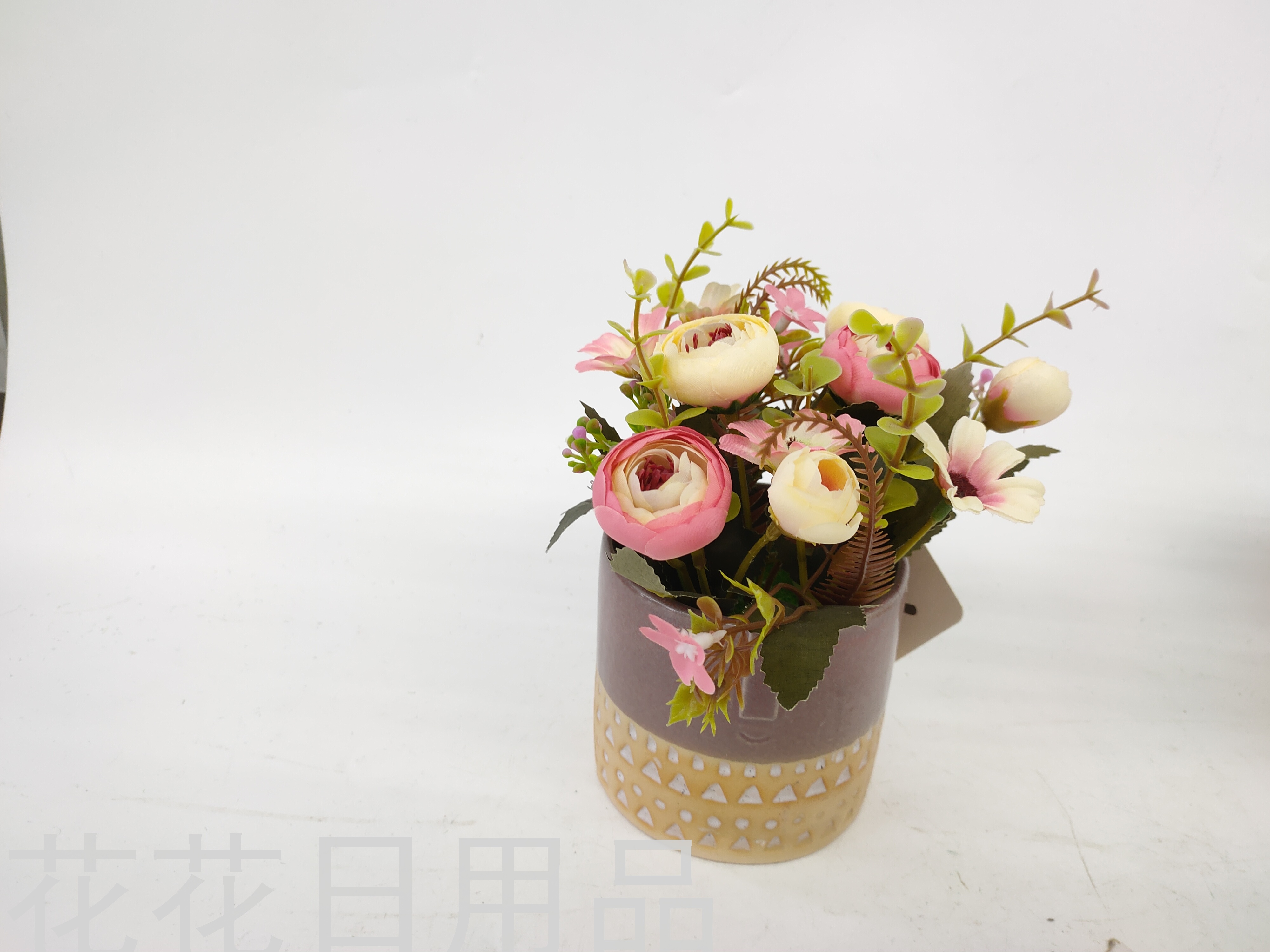 New Artificial Flower Ceramic Basin Tea Bud Rose Bud Bonsai Decoration Living Room Restaurant Decoration New Artificial Flower Ceramic Basin Tea Bud Rose Bud Bonsai Decoration Living Room Restaurant Decoration