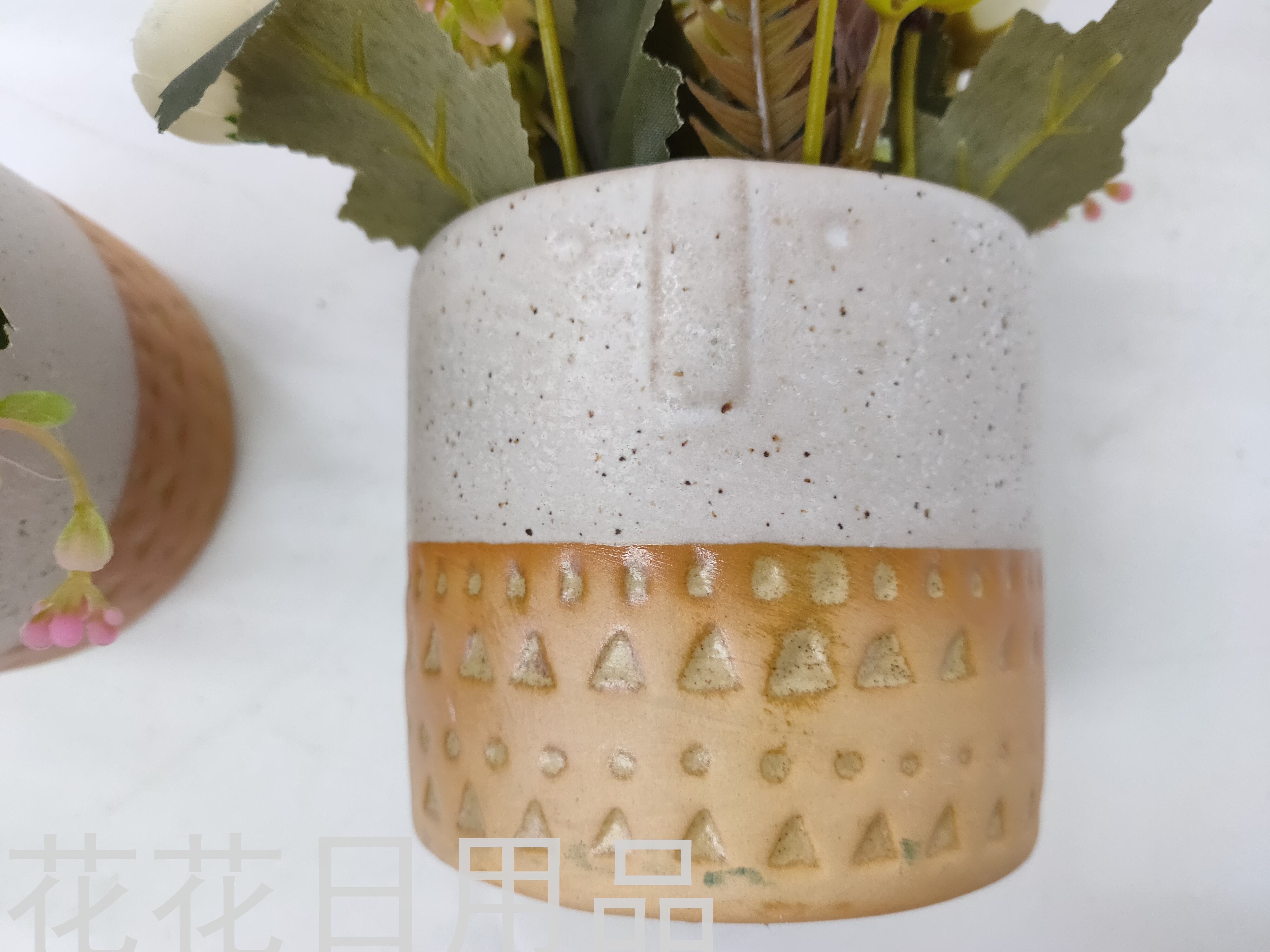 New Artificial Flower Ceramic Basin Tea Bud Rose Bud Bonsai Decoration Living Room Restaurant Decoration New Artificial Flower Ceramic Basin Tea Bud Rose Bud Bonsai Decoration Living Room Restaurant Decoration