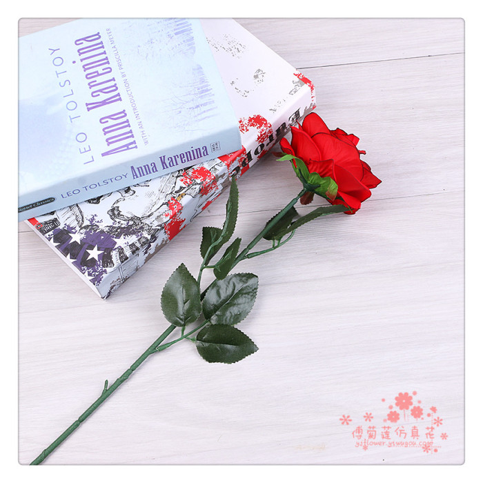 Artificial flower simulation bouquet home decoration flowers single rose silk flower wedding dried flowers. Artificial flower simulation bouquet home decoration flowers single rose silk flower wedding dried flowers.
