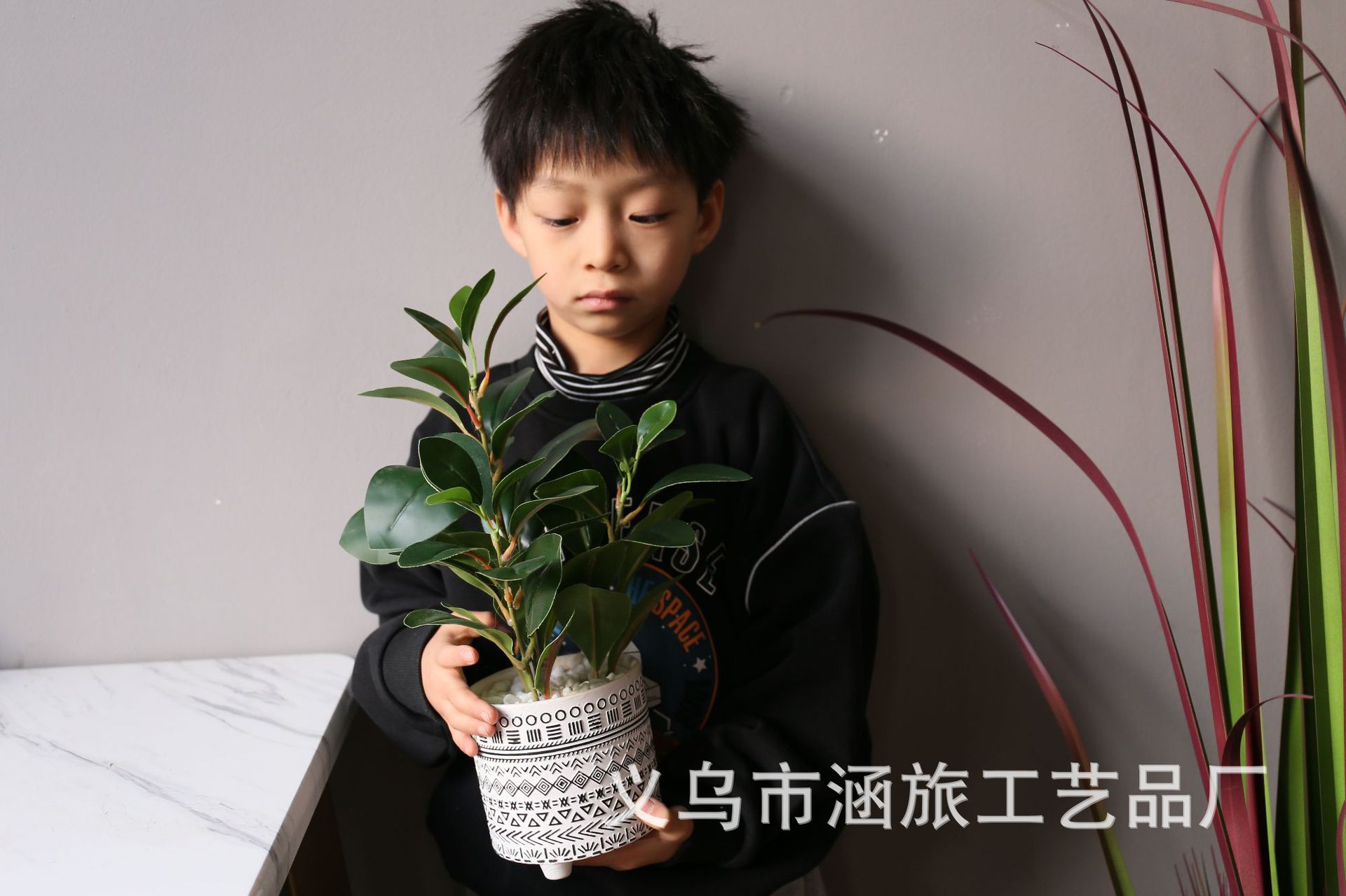 European-Style Ceramic Basin Simulation Douban Leaf Plant Bonsai Home Desktop Artificial Flower Ornament Decoration
