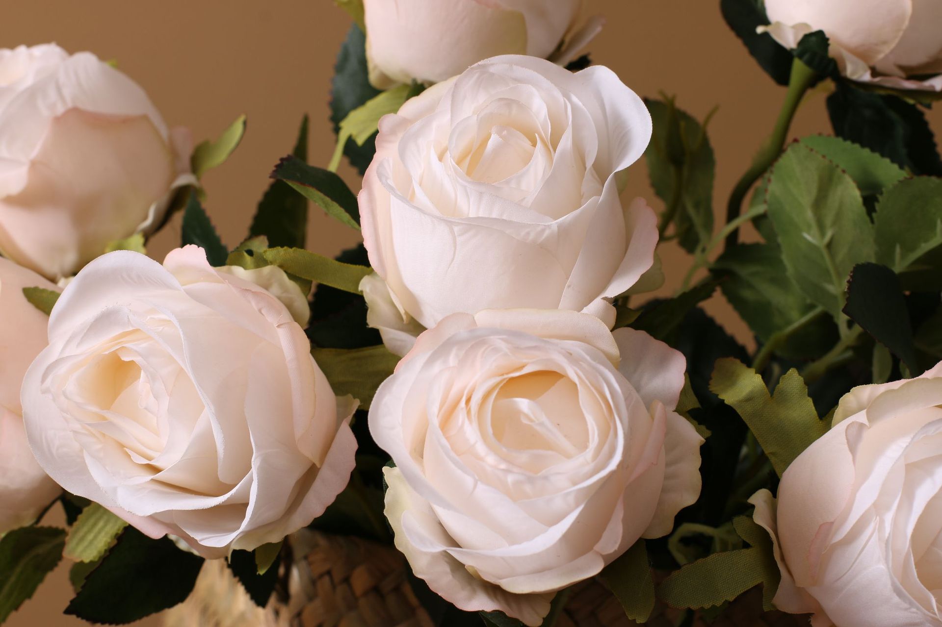 European-Style Retro Artificial Flower Rose Dining Table Hotel Decorative Fake Flower Single Bulgaria Emulational Rose Flower
