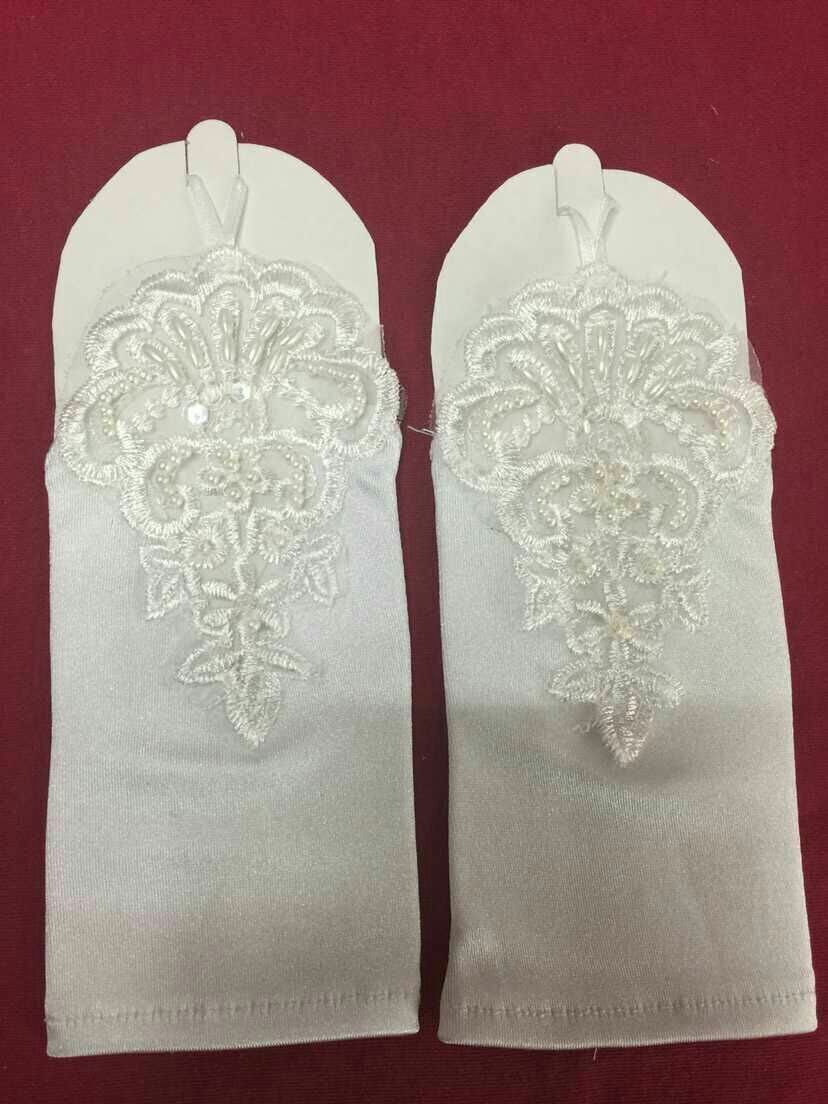 Satin Wedding Dress Etiquette Gloves