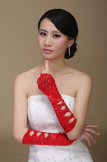 2021 Red New Style Long Gloves Bridal Wedding Lace Gloves Full Finger Gloves Wedding Dress Accessories Wholesale