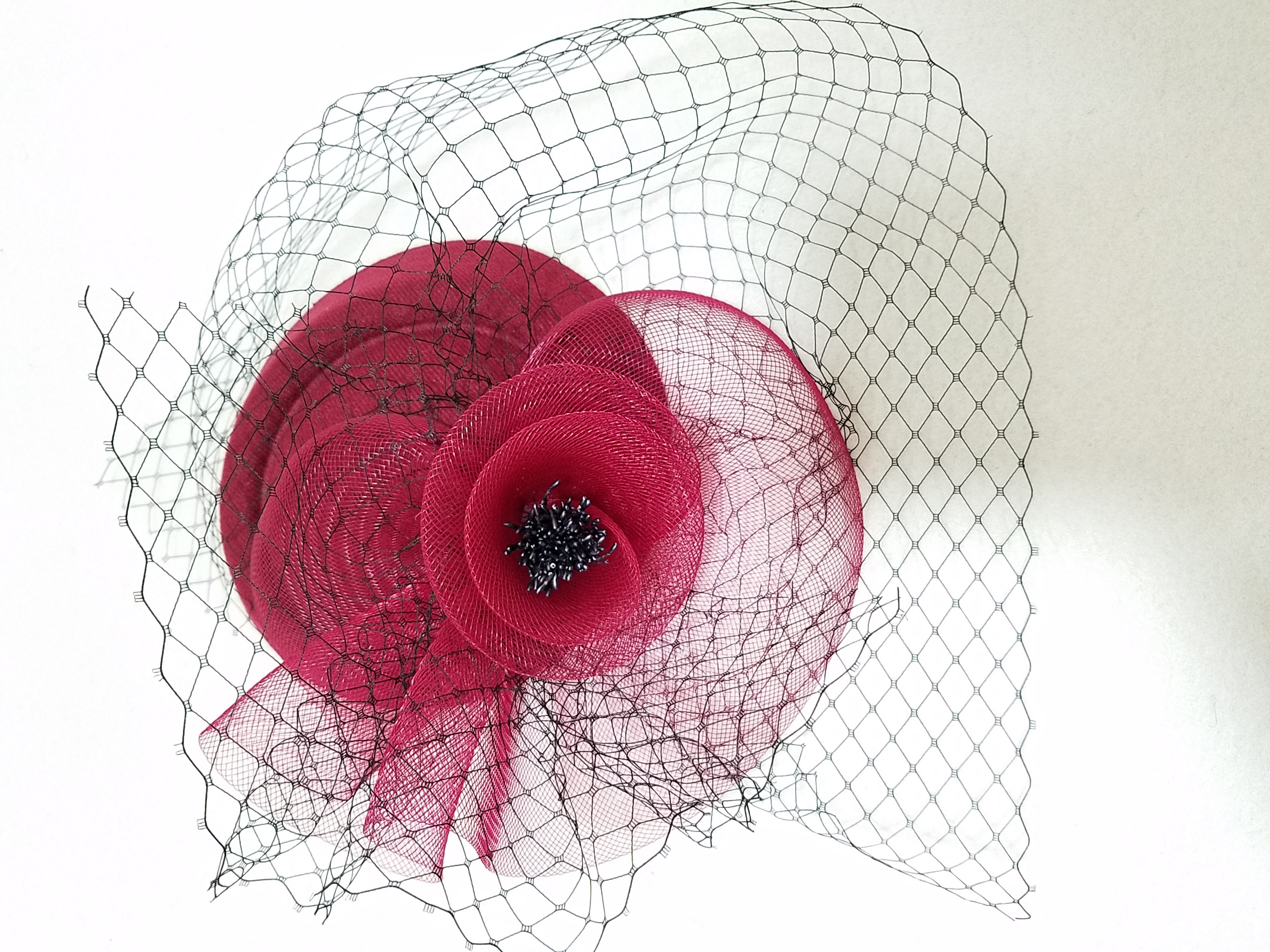 Fasinator Horceracing hat Fashion hat Feather hat Net veil hat Hity Iqueenstar ins hat derbyhats wedding party hat Fasinator Horceracing hat Fashion hat Feather hat Net veil hat Hity Iqueenstar ins hat derbyhats wedding party hat