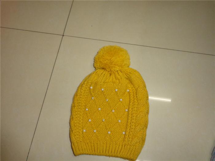 Fall/winter girls knitted Hat naked wedding Tong with handmade Pearl wool hat Fall/winter girls knitted Hat naked wedding Tong with handmade Pearl wool hat