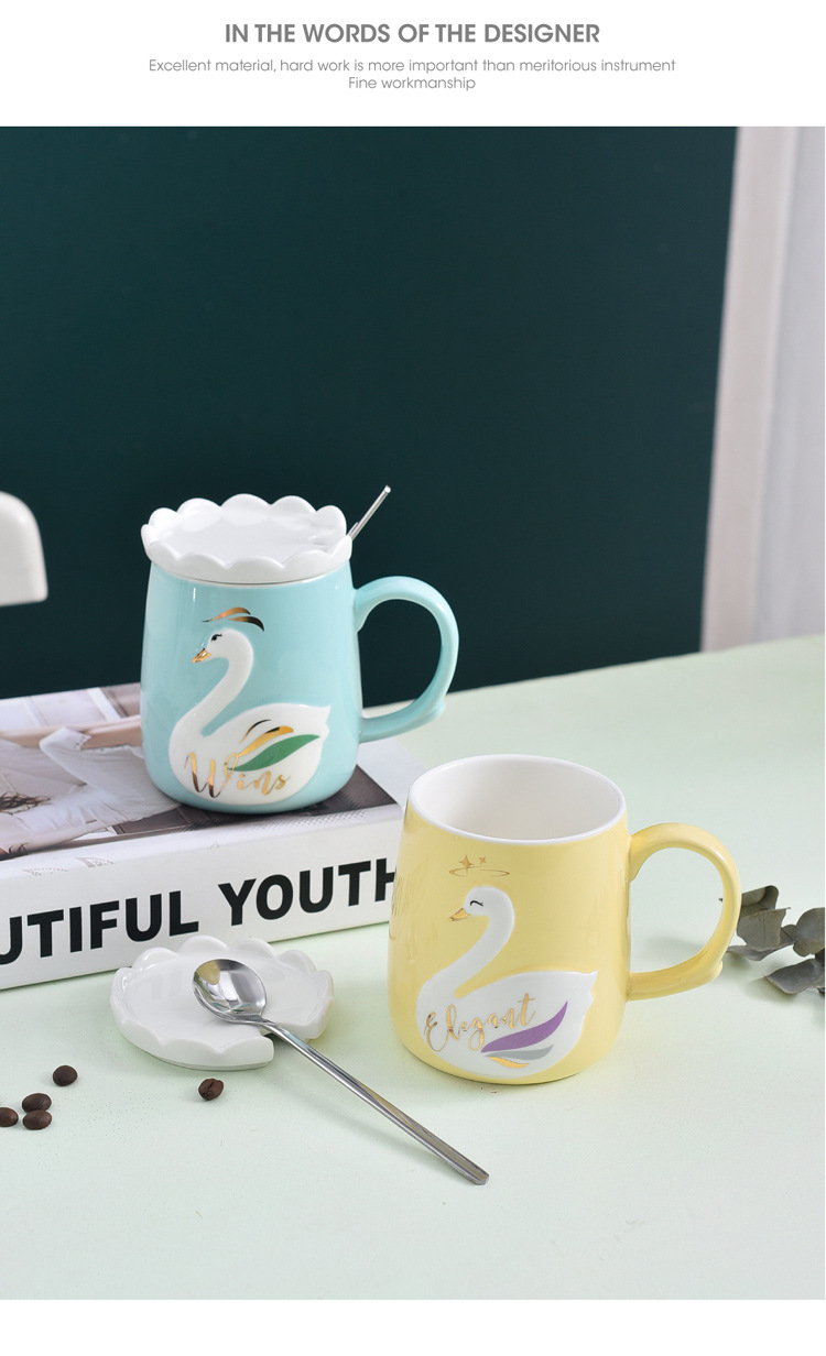 Creative Individual Porcelain Color Glaze Water Cup Crown Swan Relief Mug with Cover Spoon Gift Cup Girl Gift