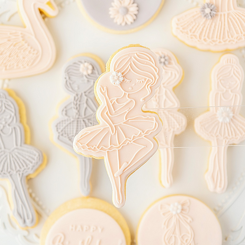 Baking Cake Tools European Dessert Mold Frosting Cutter Ballet Girl White Swan Fondant Cookies Pressing Die