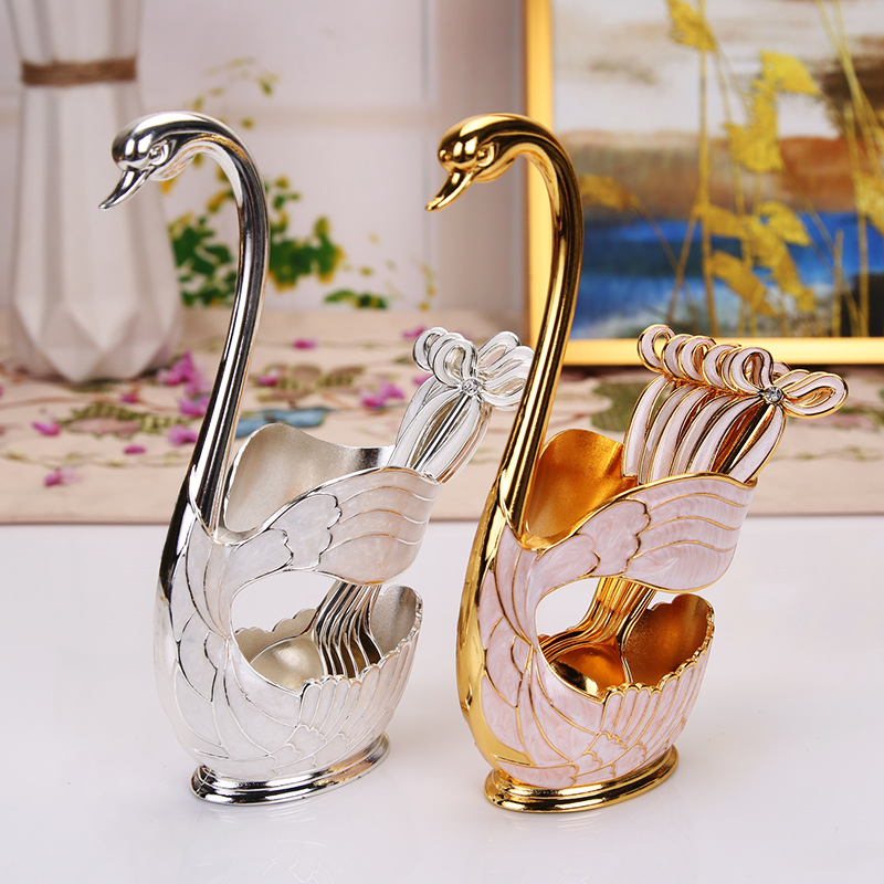 European Style Coffee Spoon Fruit Spoon Fork Set Home Ornaments Fashion Fruit Cute Swan Dessert Spoon Cutlery