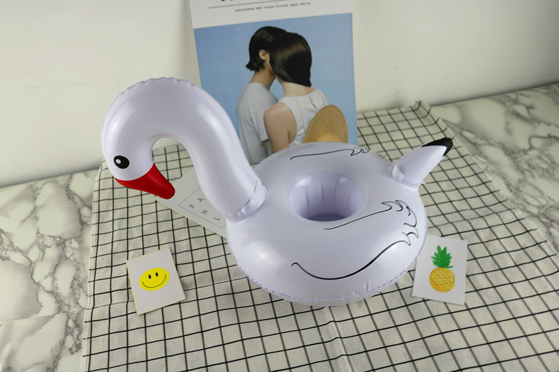 Manufacturers spot ins hot selling black and white Swan cup holder inflatable water coaster floating drink coaster