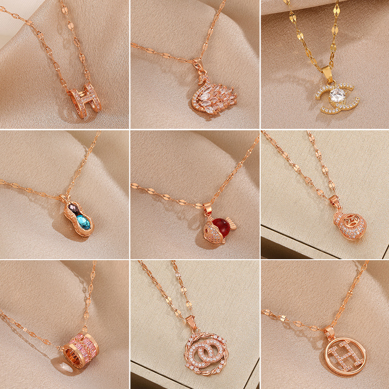  Swan Necklace Internet Celebrity Ins Socialite Style Rose Gold Titanium Steel Pendant Best-Seller on Douyin