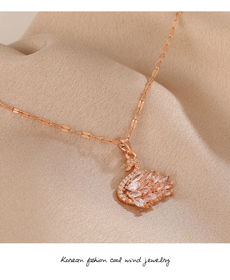  Swan Necklace Internet Celebrity Ins Socialite Style Rose Gold Titanium Steel Pendant Best-Seller on Douyin